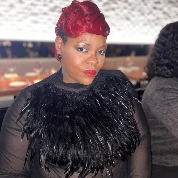 Meet your Posher, Teresa - Picture 2 of 6